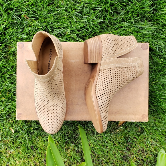 Sassy Lucky Brand Laser Cut Booties - Picture 6 of 8